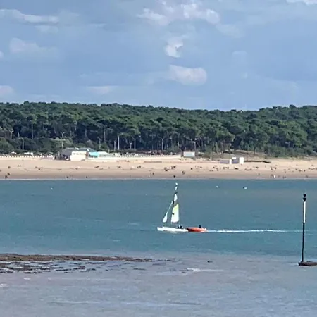 Mansion In Aquitaine With Private Pool 펜션