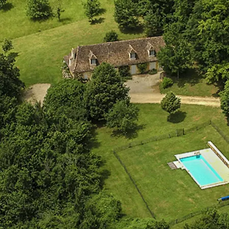 בית נופש Sprawling Mansion In Aquitaine With Swimming Pool Campsegret
